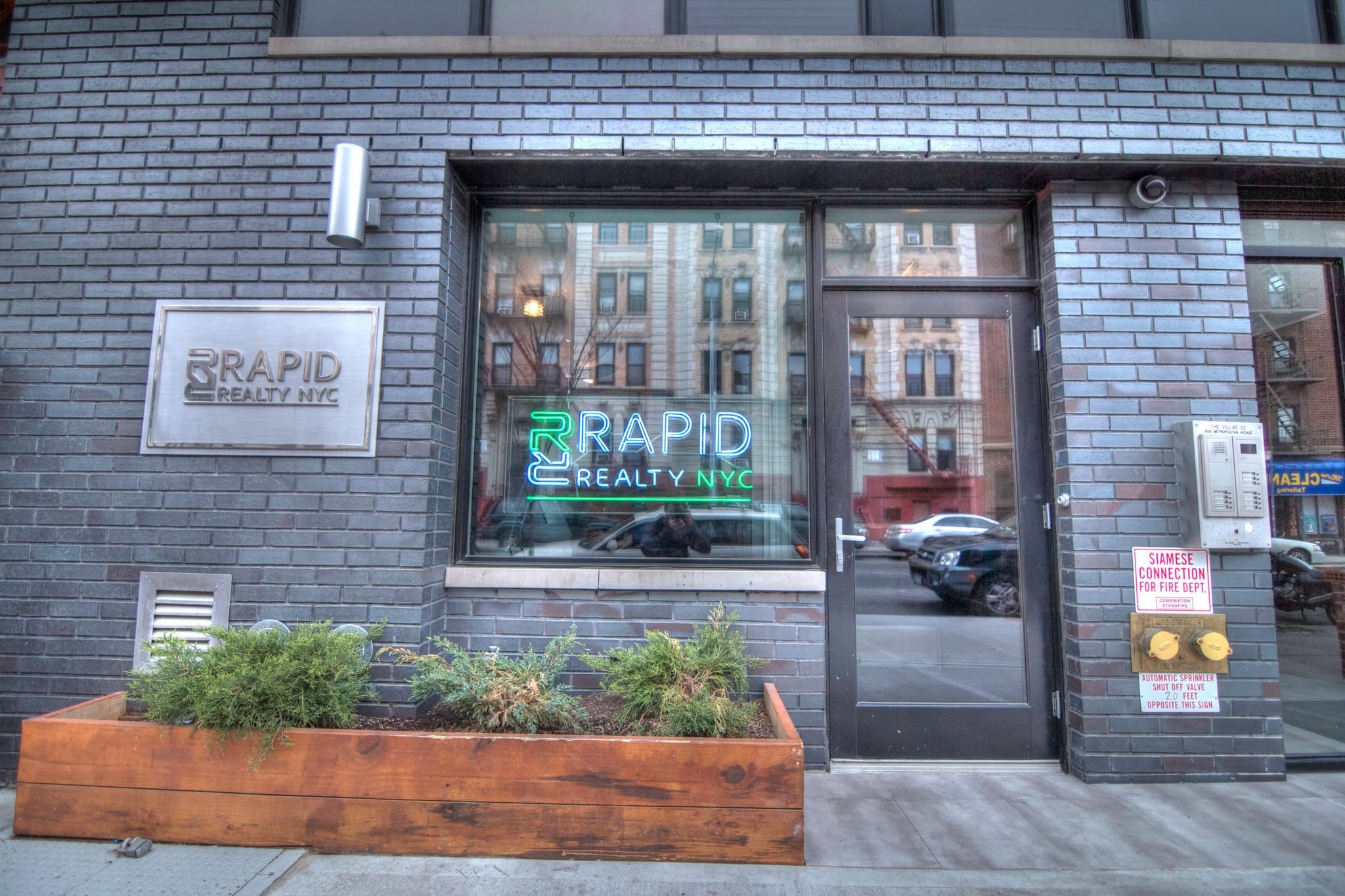 Rapid Realty storefront